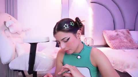Snapshot of darkangelx_ chatting on 06/16/26, 11:29 Angel Darcy online show from 06/16/26, 11:29