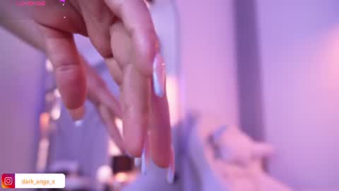 Snapshot of darkangelx_ chatting on 07/02/26, 11:33 Angel Darcy online show from 07/02/26, 11:33