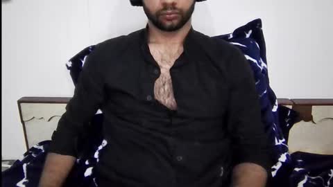 Snapshot of darkbud03 chatting on 02/22/26, 05:00 just a guy online show from 02/22/26, 05:00