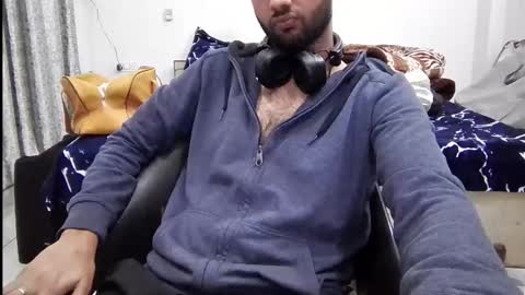 Snapshot of darkbud03 chatting on 02/26/26, 05:45 just a guy online show from 02/26/26, 05:45