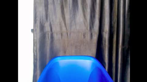 Snapshot of darkchocoxx chatting on 09/28/25, 11:37 sexygal online show from 09/28/25, 11:37