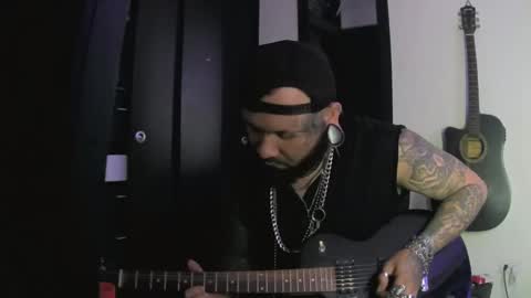 Snapshot of darkclothes chatting on 01/08/25, 03:50 darkclothes online show from 01/08/25, 03:50