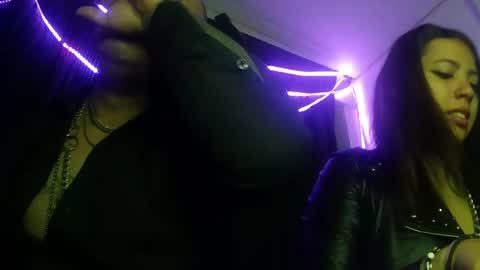 Snapshot of darkclothes chatting on 01/23/25, 12:57 darkclothes online show from 01/23/25, 12:57