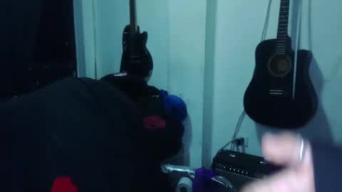 Snapshot of darkclothes chatting on 02/12/25, 03:18 darkclothes online show from 02/12/25, 03:18