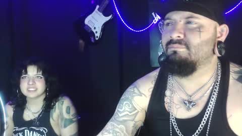 Snapshot of darkclothes chatting on 10/26/25, 04:40 darkclothes online show from 10/26/25, 04:40