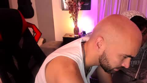 Snapshot of darkdesire_1 chatting on 03/01/25, 02:37 darkdesire_1 online show from 03/01/25, 02:37