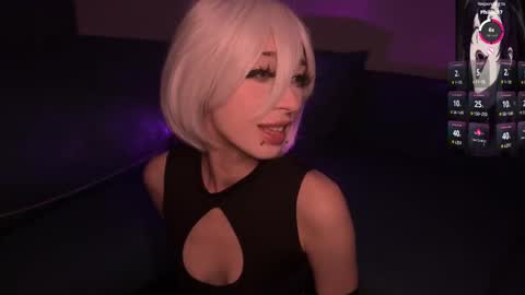 Snapshot of darkfirenight chatting on 09/08/25, 11:59 Yuu online show from 09/08/25, 11:59