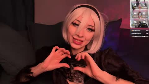 Snapshot of darkfirenight chatting on 10/09/25, 07:45 Yuu online show from 10/09/25, 07:45