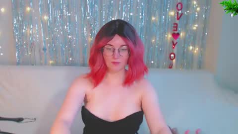 Snapshot of darkheto chatting on 12/22/24, 06:17 Kelly online show from 12/22/24, 06:17