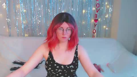 Snapshot of darkheto chatting on 01/25/25, 06:12 Kelly online show from 01/25/25, 06:12