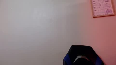 Snapshot of darkkras chatting on 03/11/25, 11:01 Darkkras online show from 03/11/25, 11:01