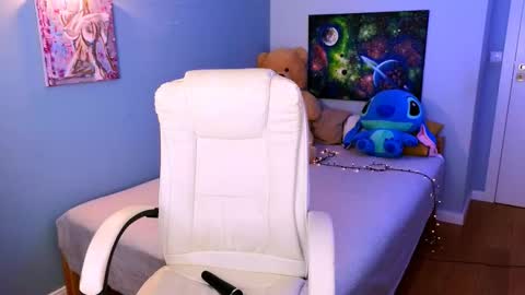 Snapshot of darkmoon____ chatting on 10/30/25, 03:13 darkmoon____ online show from 10/30/25, 03:13