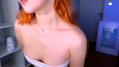 Snapshot of darkmoon____ chatting on 12/02/25, 10:42 darkmoon____ online show from 12/02/25, 10:42