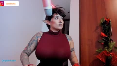 darknes_lilith18 online show from 12/25/24, 02:14