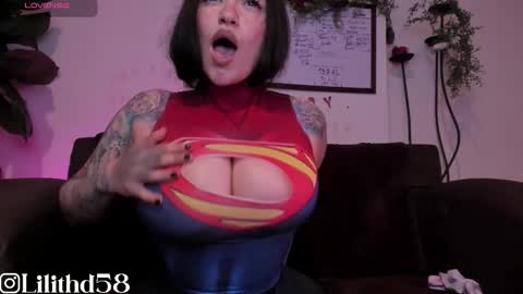 Snapshot of darknes_lilith18 chatting on 12/20/25, 01:56 darknes_lilith18 online show from 12/20/25, 01:56