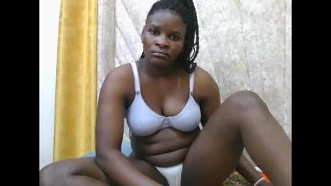 Snapshot of darknipples2 chatting on 10/14/25, 02:56 SHANICE online show from 10/14/25, 02:56