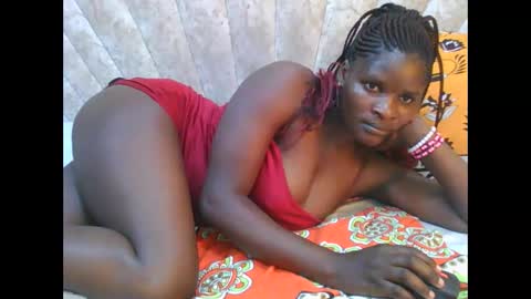 Snapshot of darknipples2 chatting on 02/04/26, 12:22 SHANICE online show from 02/04/26, 12:22