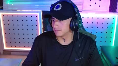 DARKO0717 online show from 02/10/26, 01:43