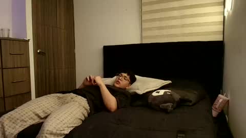 darkpleasuress online show from 03/10/26, 08:30