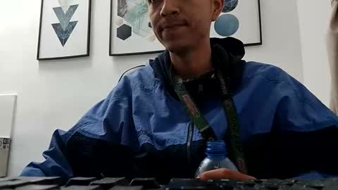 Snapshot of darkr_ider chatting on 04/15/26, 04:03 darkr_ider online show from 04/15/26, 04:03