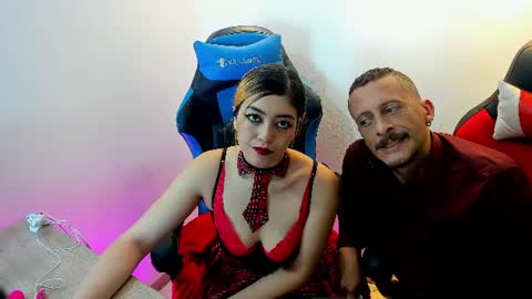 Snapshot of darkromancexx chatting on 06/28/26, 02:50 Jhon y Lucy online show from 06/28/26, 02:50