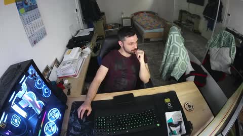 Snapshot of darkschneider_ chatting on 01/20/25, 03:07 darkschneider_ online show from 01/20/25, 03:07