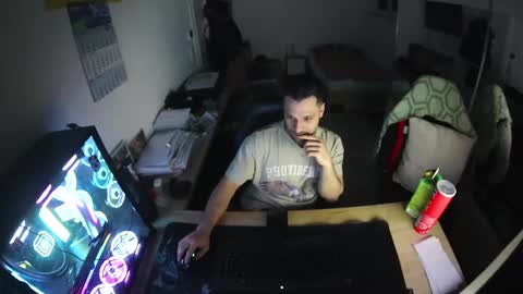 Snapshot of darkschneider_ chatting on 02/15/25, 05:51 darkschneider_ online show from 02/15/25, 05:51