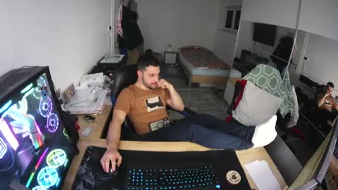 Snapshot of darkschneider_ chatting on 02/20/25, 11:10 darkschneider_ online show from 02/20/25, 11:10