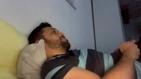 Snapshot of darkschneider_ chatting on 09/17/25, 10:33 darkschneider_ online show from 09/17/25, 10:33