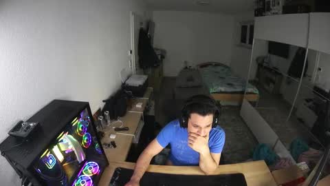 Snapshot of darkschneider_ chatting on 01/06/26, 01:31 darkschneider_ online show from 01/06/26, 01:31