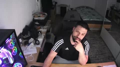 Snapshot of darkschneider_ chatting on 04/08/26, 05:07 darkschneider_ online show from 04/08/26, 05:07