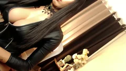 HAPPY BIRTHDAY MISTRESS MADRIANA online show from 02/13/25, 01:26