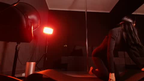 darkspark_ online show from 03/30/26, 01:56