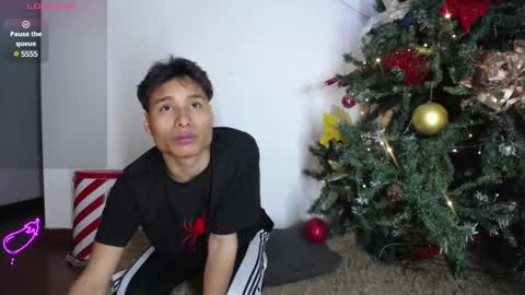 Snapshot of darkviper26 chatting on 12/11/24, 03:13 darkviper26 online show from 12/11/24, 03:13