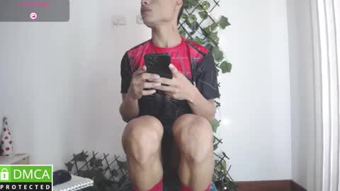 Snapshot of darkviper26 chatting on 02/02/25, 06:10 darkviper26 online show from 02/02/25, 06:10