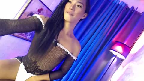 Snapshot of darkxmonica1111 chatting on 10/25/25, 10:59 its me monica online show from 10/25/25, 10:59