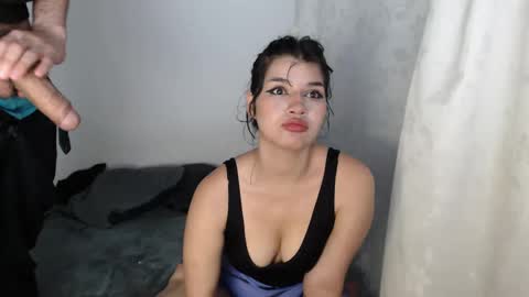 Snapshot of darling_and_dante chatting on 03/06/25, 11:20 darling_and_dante online show from 03/06/25, 11:20