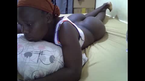 darling_ella online show from 10/09/25, 03:04