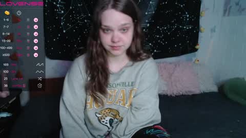 Snapshot of darling_tony18 chatting on 03/27/26, 10:09 darling_tony18 online show from 03/27/26, 10:09