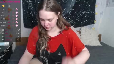 Snapshot of darling_tony18 chatting on 04/21/26, 12:44 darling_tony18 online show from 04/21/26, 12:44