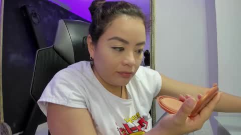 Darling online show from 01/16/26, 01:59