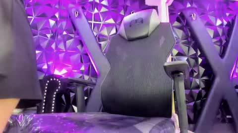 Darling online show from 03/16/26, 01:04