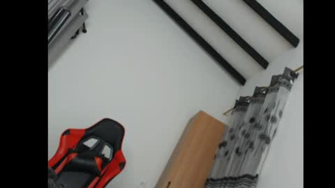 Snapshot of darlingbigcoc_23 chatting on 04/11/26, 03:44 darling online show from 04/11/26, 03:44