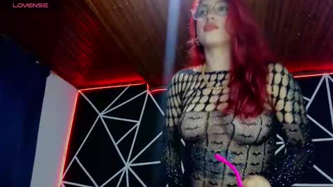 Darlyhooper online show from 09/23/25, 11:30