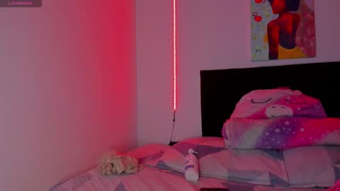 Snapshot of darlyhooper1_ chatting on 03/04/26, 12:16 Darlyhooper online show from 03/04/26, 12:16