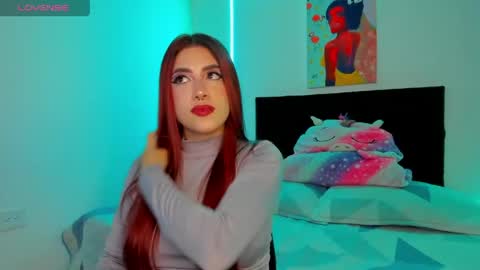 Snapshot of darlyhooper1_ chatting on 04/14/26, 10:05 Darlyhooper online show from 04/14/26, 10:05