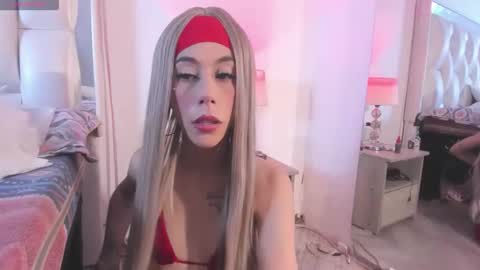 Snapshot of darlyn_tenderhot__ chatting on 04/13/26, 11:21 darlyn_tenderhot__ online show from 04/13/26, 11:21