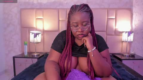 Snapshot of darnellqueen chatting on 01/08/25, 07:45 Darnell Queen online show from 01/08/25, 07:45