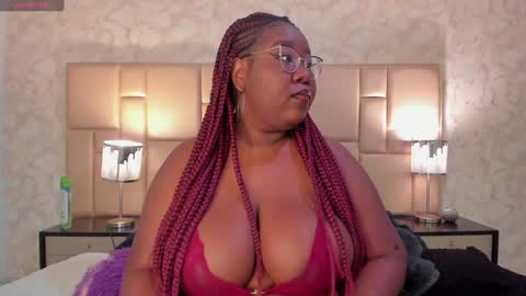 Snapshot of darnellqueen chatting on 01/10/25, 04:12 Darnell Queen online show from 01/10/25, 04:12