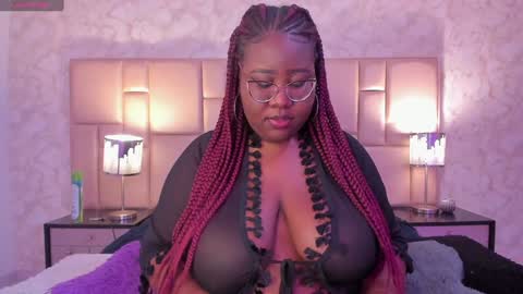 Snapshot of darnellqueen chatting on 01/11/25, 03:55 Darnell Queen online show from 01/11/25, 03:55